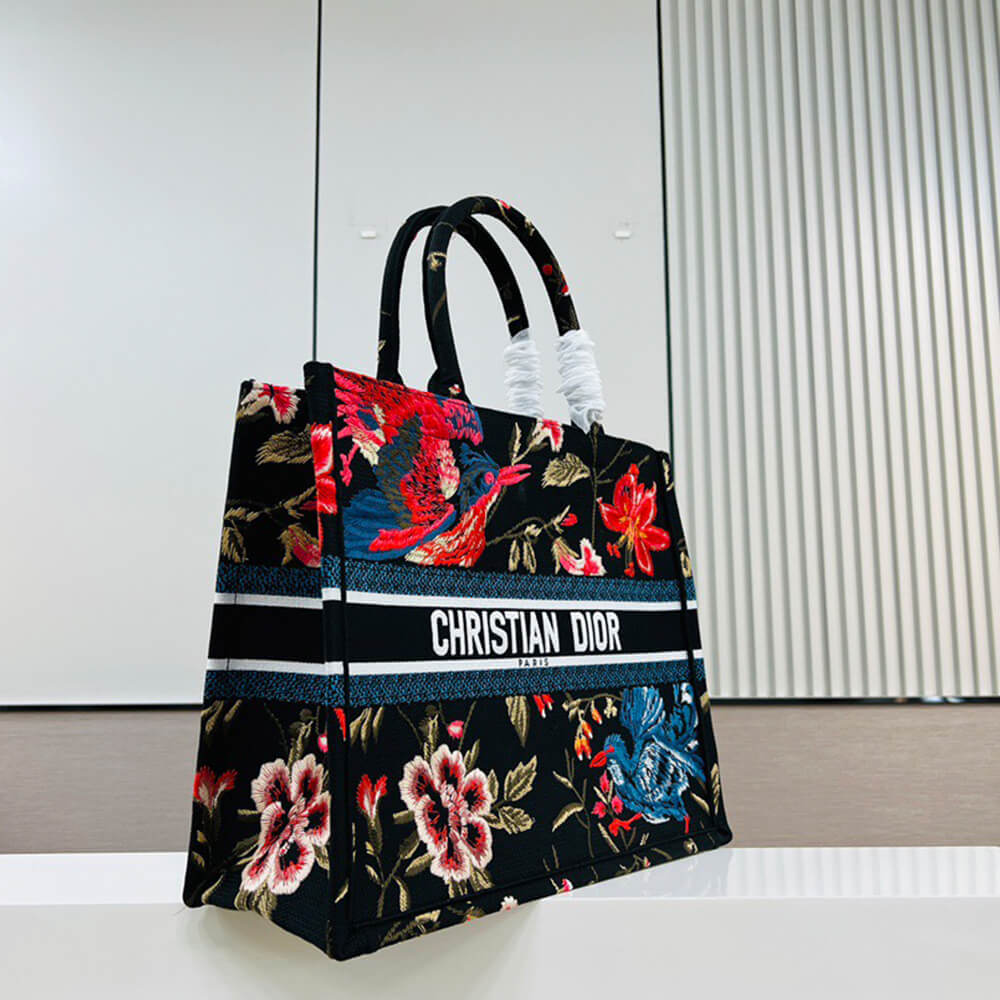 LARGE DIOR BOOK TOTE