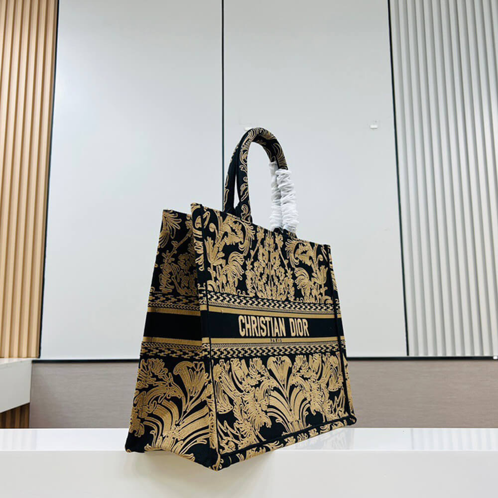 LARGE DIOR BOOK TOTE