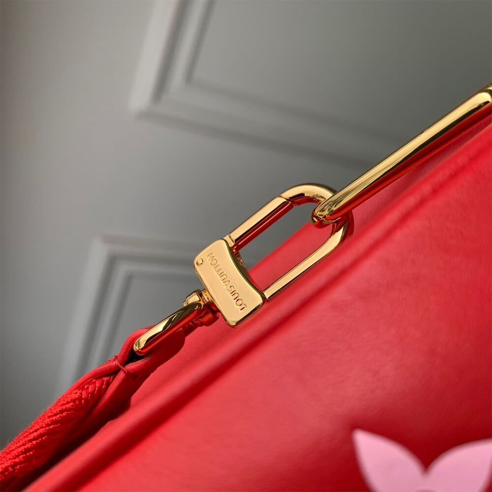 LV Coussin PM