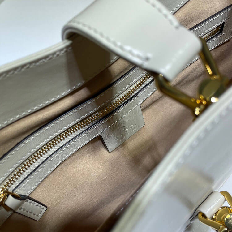 30 MONTAIGNE AVENUE BAG