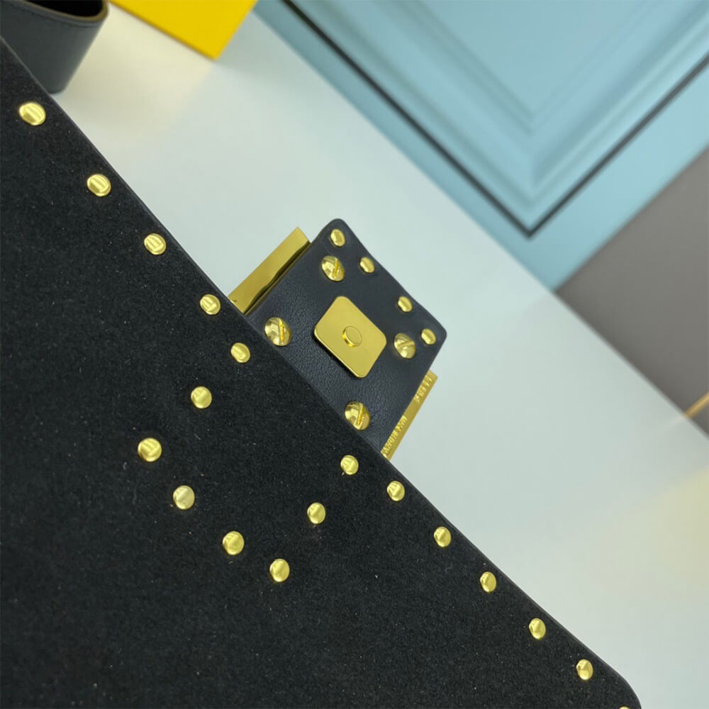 Fendi Baguette