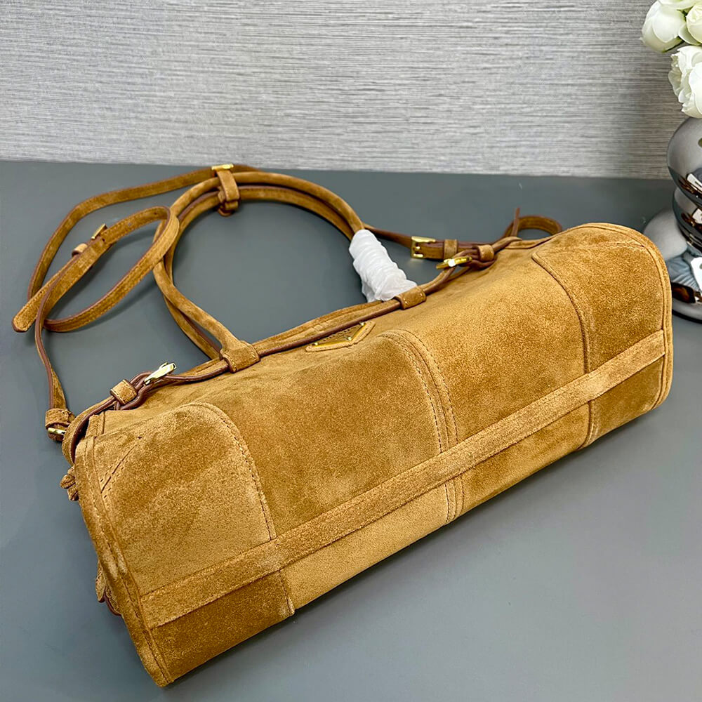 Prada Medium suede handbag(high-end grade)
