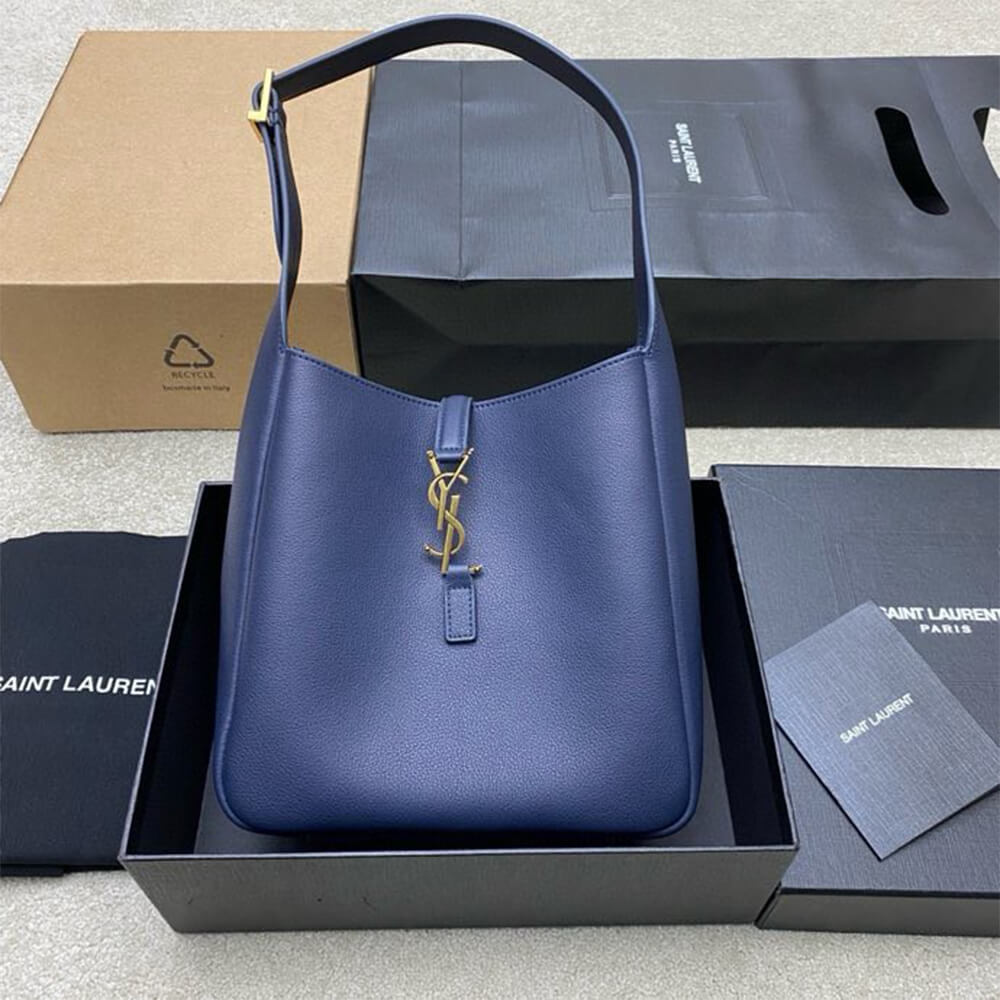 YSL le 5 a 7 supple small