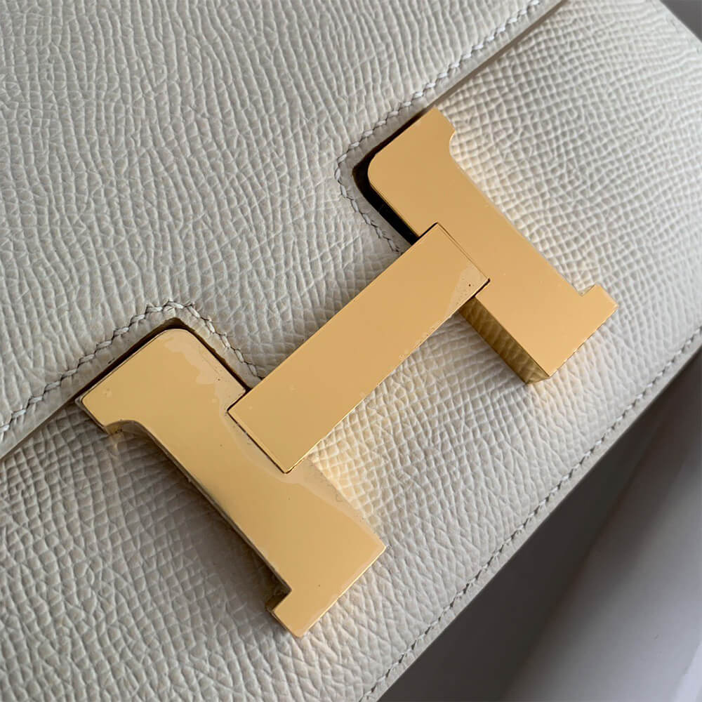 Hermes Constance 18