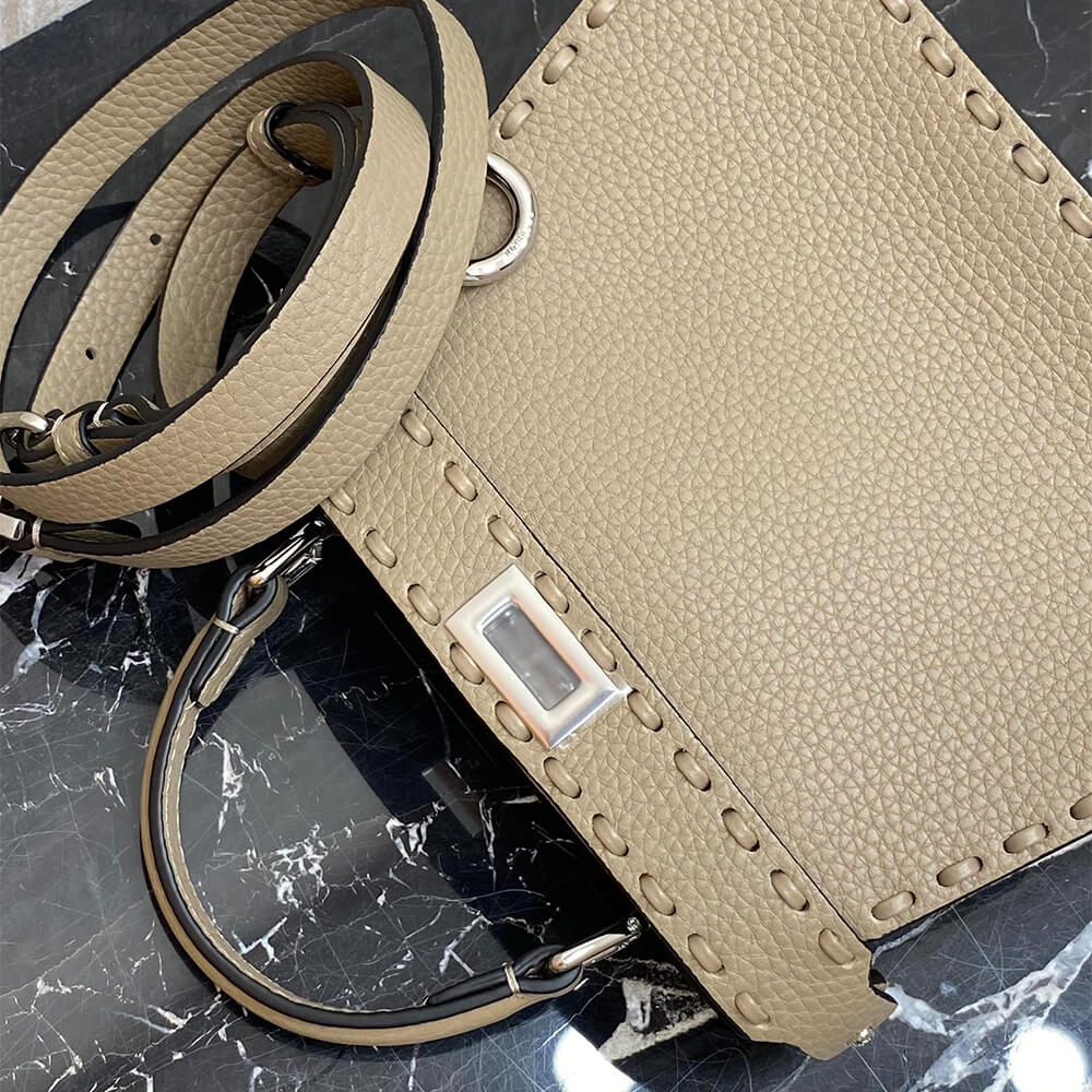 FENDI Peekaboo ISeeU Petite(high-end grade)