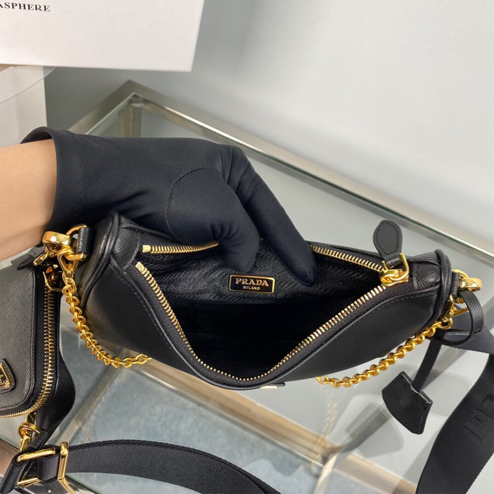 Prada Re-Edition 2005 Saffiano leather bag(high-end grade)